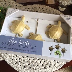 SEA TURTLES Wall Hooks Coastal Beachy Home Decor